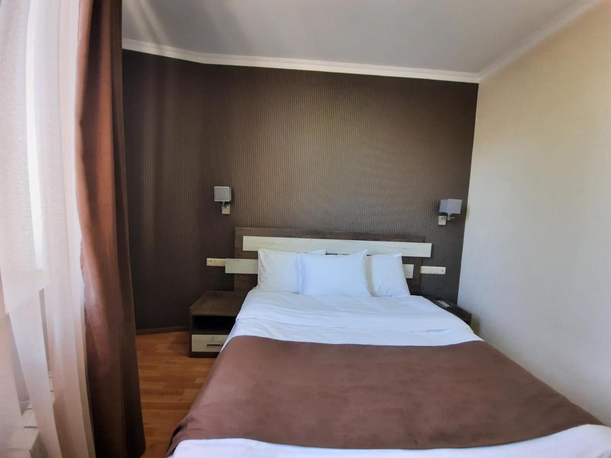 Cherry Garden Boutique Hotel Yeghegnadzor Exterior photo